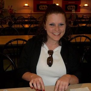 Meet your Posher, Sandra